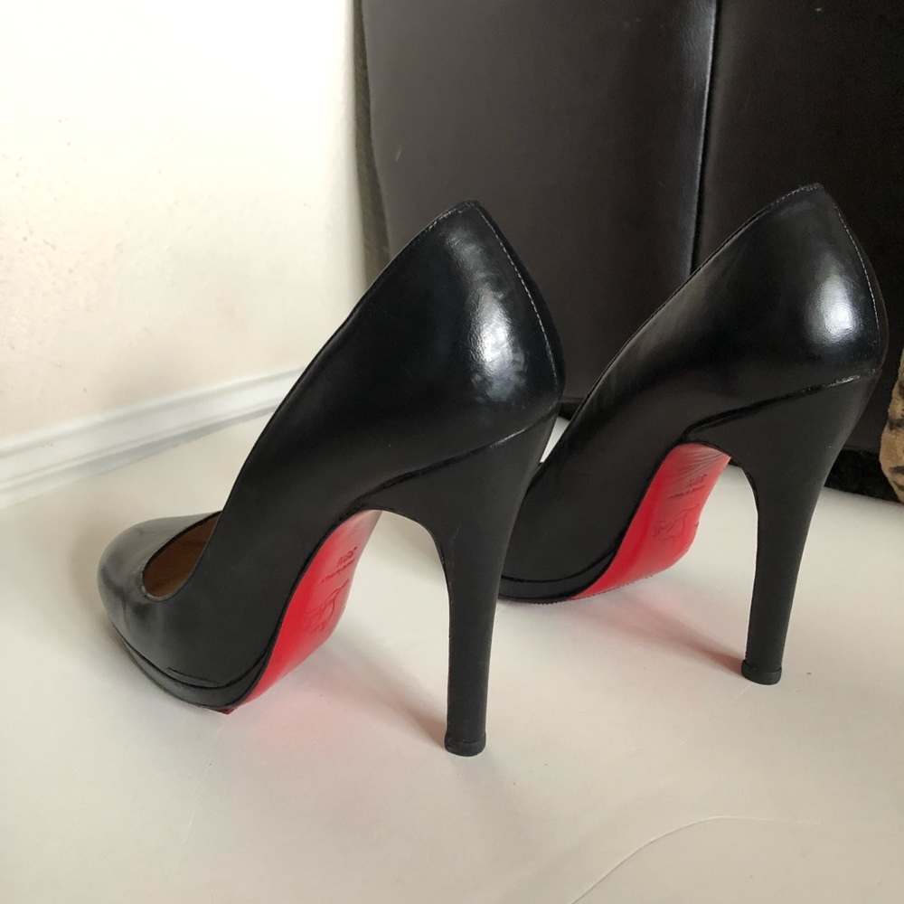 Christian Louboutin Pumps Black Leather | 9.5
